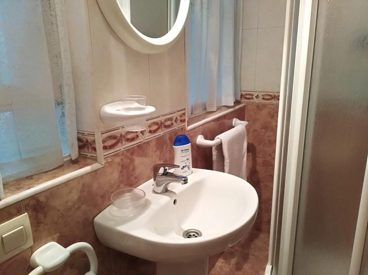 Jucar Carmen Apartment ซานติอาโก เด กอมโปสเตลา ภายนอก รูปภาพ