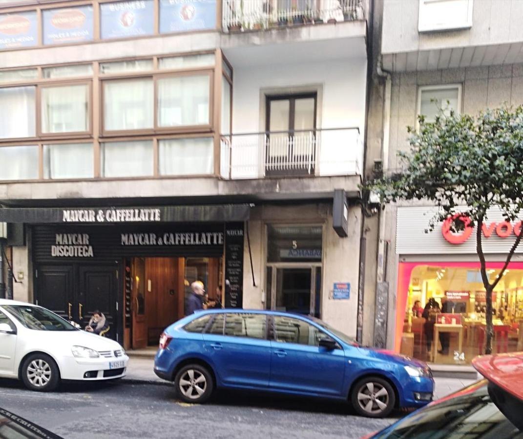 Jucar Carmen Apartment ซานติอาโก เด กอมโปสเตลา ภายนอก รูปภาพ