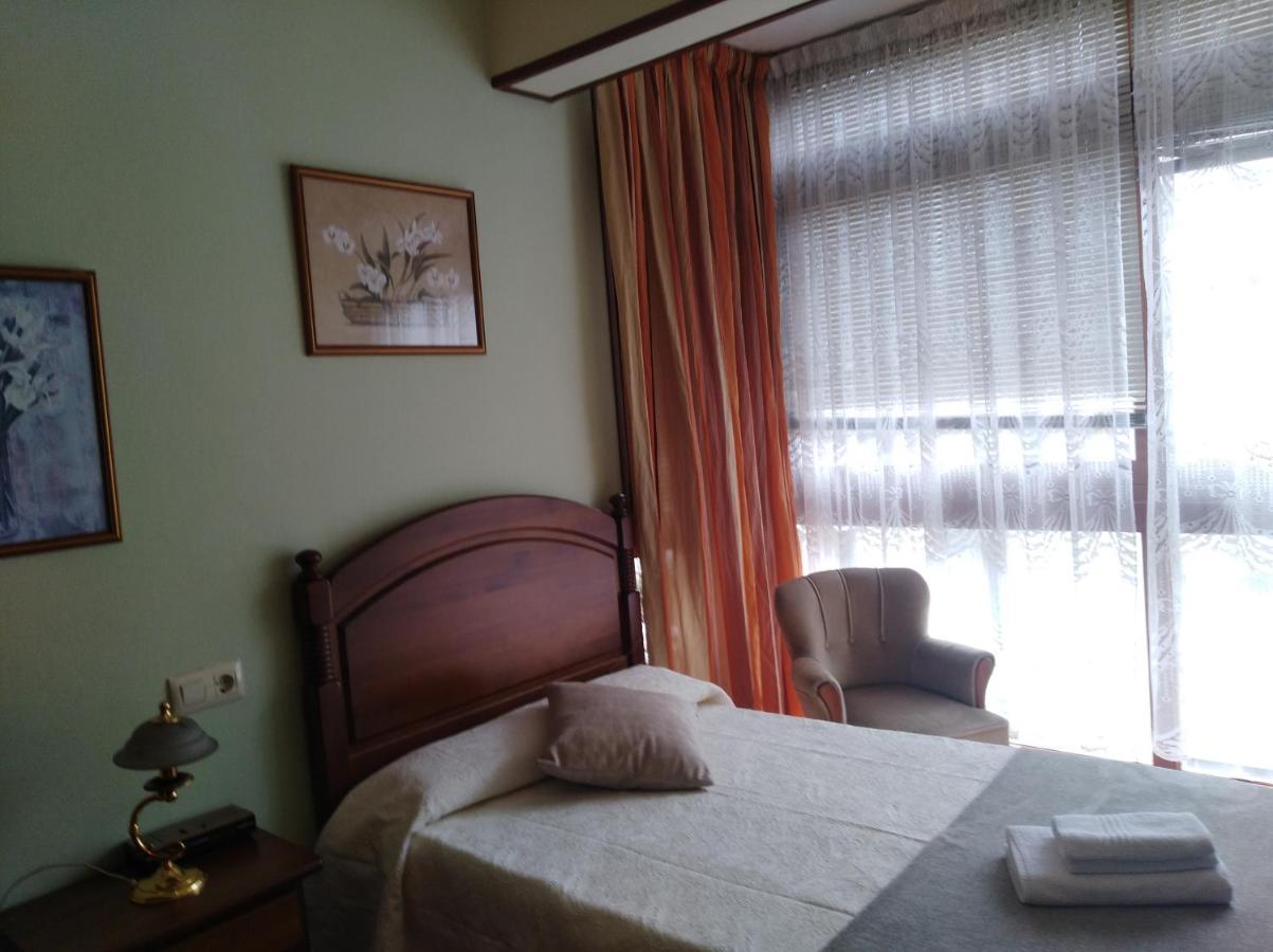 Jucar Carmen Apartment ซานติอาโก เด กอมโปสเตลา ภายนอก รูปภาพ